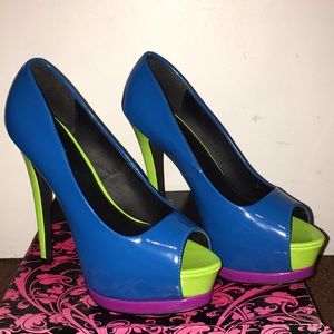Qupid color block heels